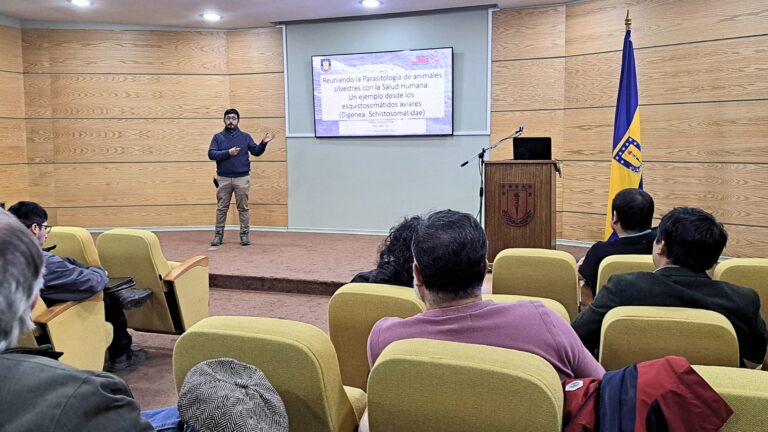 Charla Dirección de Investigación FCB UdeC